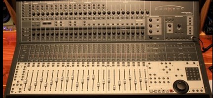 srs.studio.equipment.Digi Design Control Board